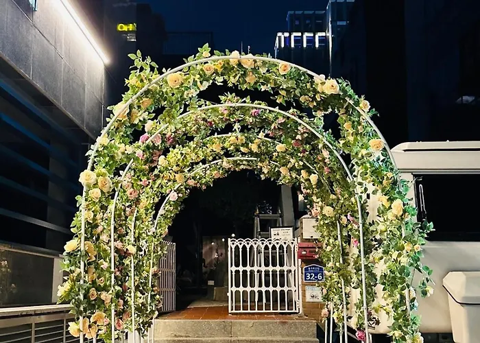Spring Of Mapo 201, 5 Minutes On Foot From Hongik Station Вилла *